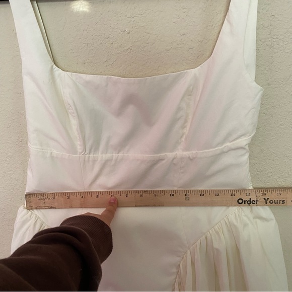 HOUSE OF CB 'Florianne' Ivory Bow Mini Dress size Large in Longer Version - Picture 15 of 15